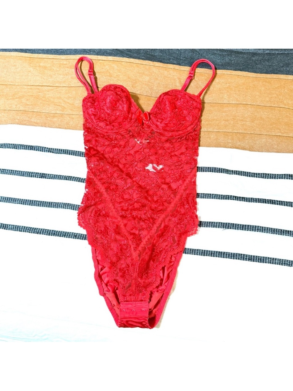 Victoria Secret Gold Tag Teddy lingerie Vintage red Lace & Shine Bodysuit - 32B